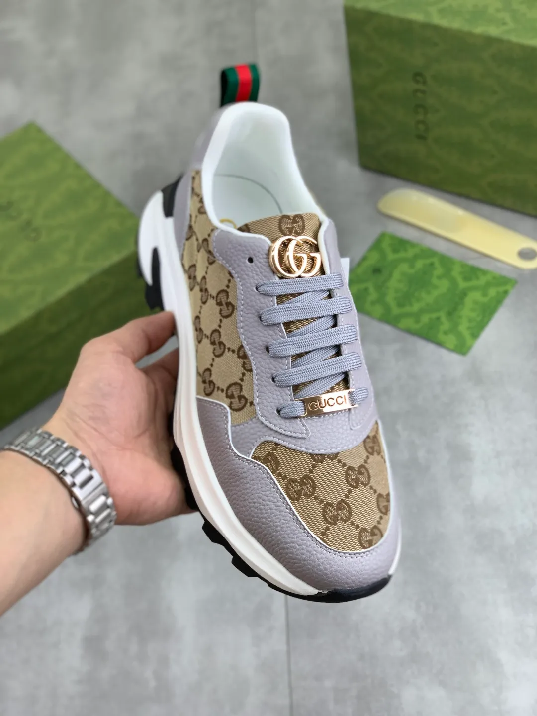 Men's shoes 💰P440💰[New model]🆘 The latest model from Gucci GUCCI official website🎁Classic casual and fashionable men's shoes👟Best model💥The version is simple and elegant, exclusive for trendy men. Unique official website latest brand elements👑Gucci original decoration, fashionable and generous, original soft calfskin fabric➕Comfortable soft first-layer pigskin lining ✅The official website specifies the wear-resistant casual outsole, the classic model is taken in kind🎬Color: 4️⃣colors available😍Number: 38-44